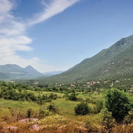 Дом отдыха 1 Bedroom Lovely In Vrgorac